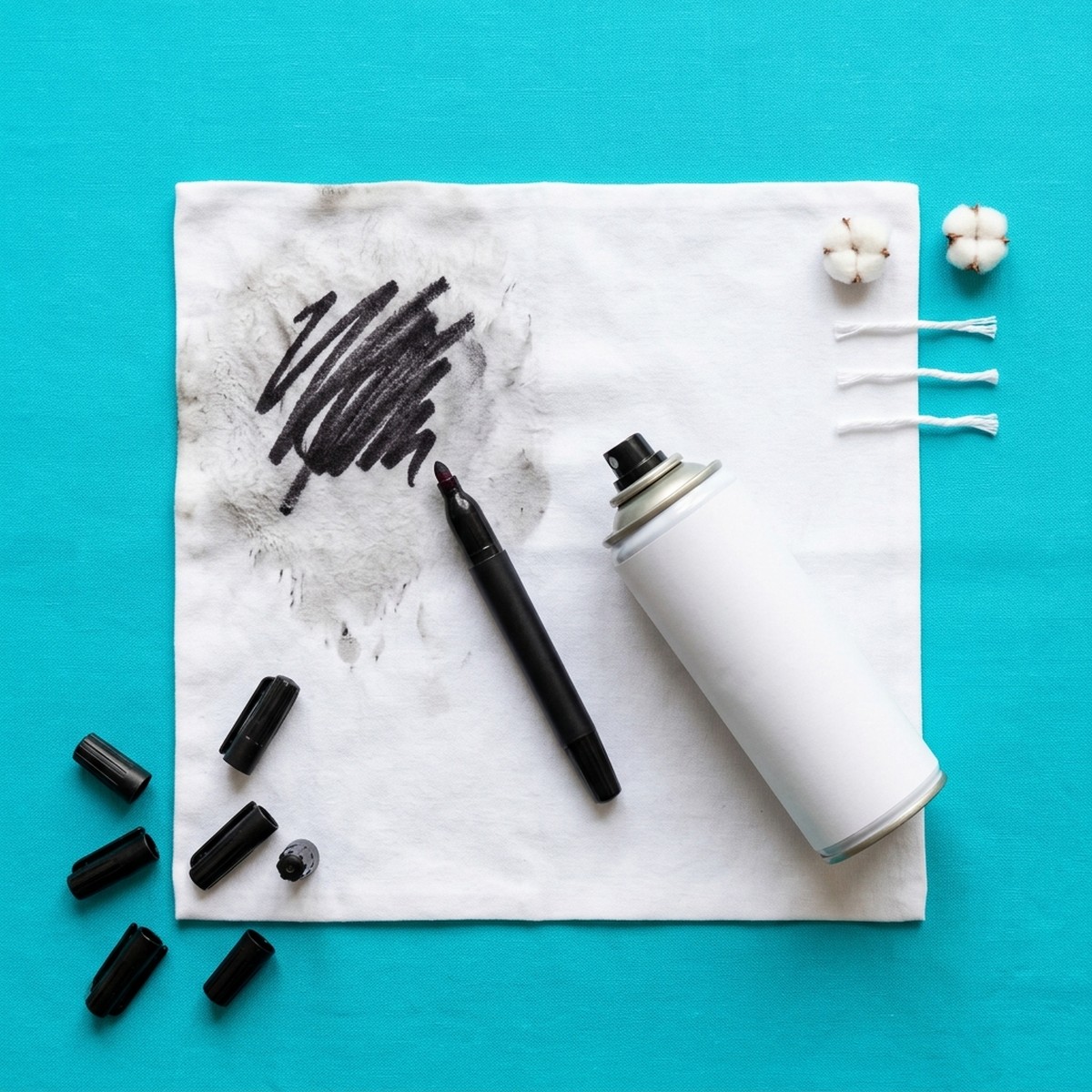 油性ペン汚れにヘアスプレー？服を元通りにする効果的なシミ抜き術